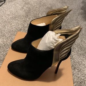 Brand NEW Christian Louboutin Mercura 100 Velour Nappa Heel Size 40/US 9/10